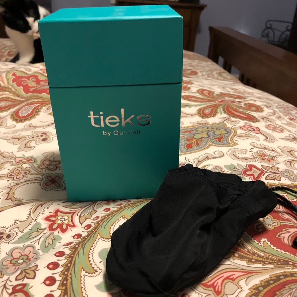 Tieks Box and Pouch